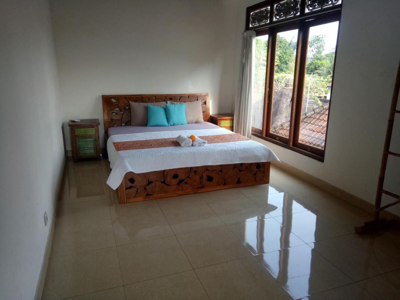 مبيت وإفطار أوبود Suandi House المظهر الخارجي الصورة